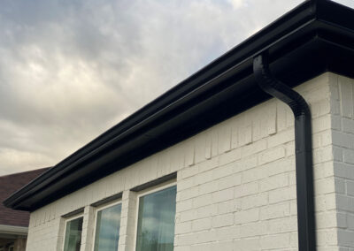 Seamless gutters