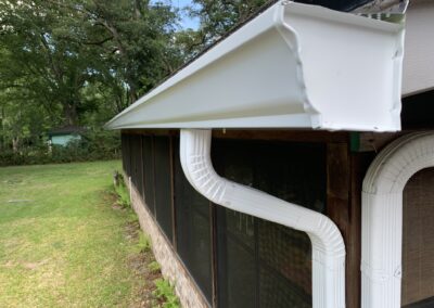 Seamless gutters