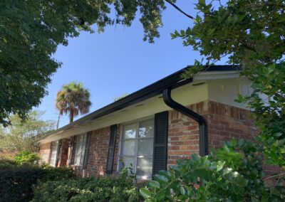 affordable seamless gutters in black aluminum