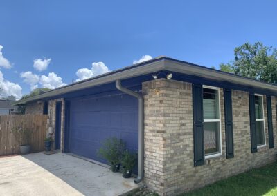 Seamless gutters on brick home in Jacksonville, Fl
